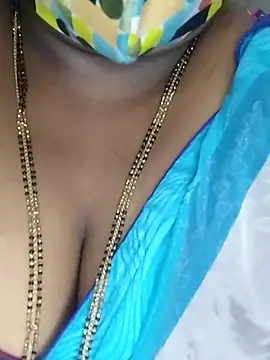 Snapshot of Sexy_Radhikaa chatting on November 8, 2025, 4:49 am Sexy Radhikaa online show from November 8, 2025, 4:49 am