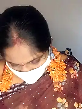 Snapshot of Sexy_Radhikaa chatting on March 2, 2025, 9:54 am Sexy Radhikaa online show from March 2, 2025, 9:54 am