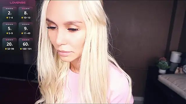 BrittByron online show from October 24, 2025, 7:29 am