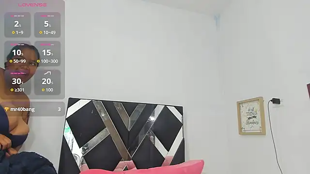 macarenaawills online show from September 22, 2025, 2:01 pm