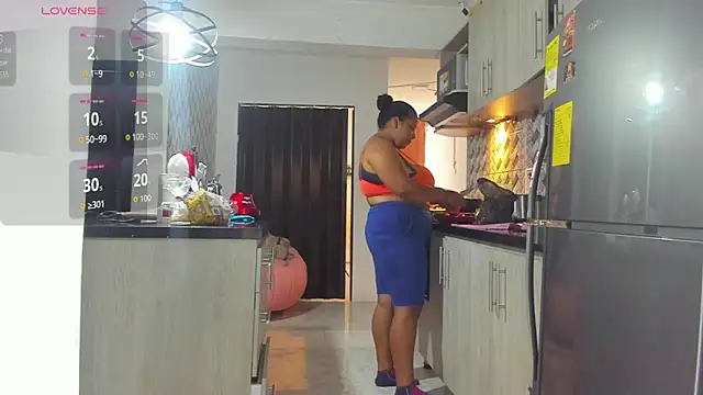 macarenaawills online show from September 23, 2025, 2:24 pm