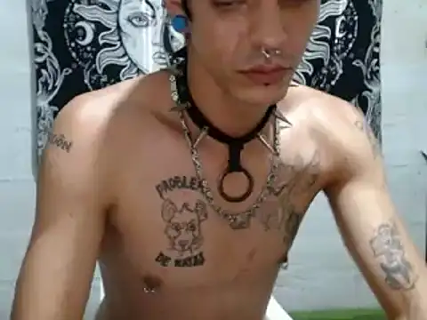 tayler punk noise online show from December 29, 2024, 7:22 pm