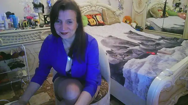 Debra Phoenix online show from July 6, 2026, 12:39 am