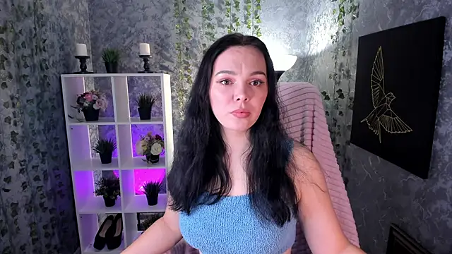 Emma Rolland online show from January 17, 2025, 9:17 pm