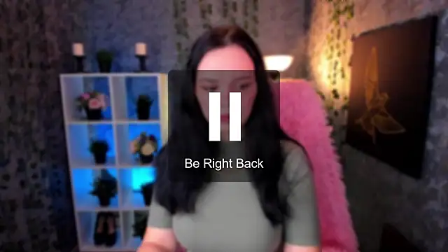 Emma Rolland online show from January 20, 2025, 9:32 pm