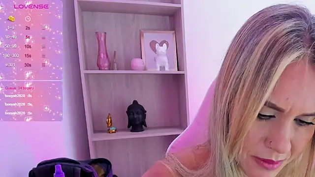 Evangeline johns online show from March 13, 2025, 11:27 pm