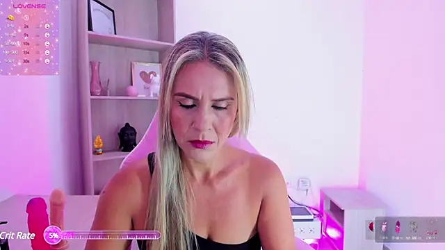 Evangeline johns online show from March 10, 2025, 7:50 pm