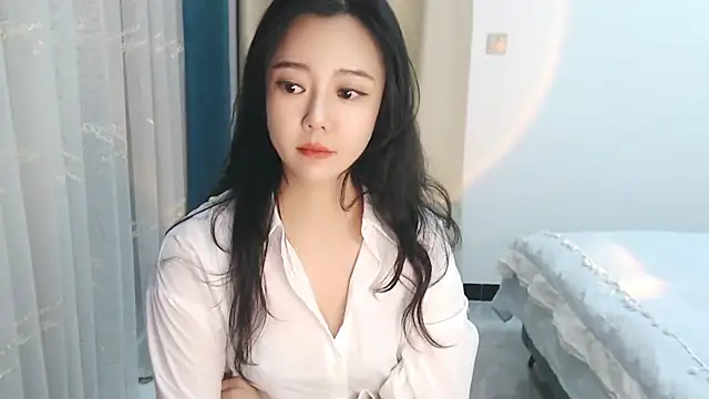 zoe-keke online show from December 27, 2024, 10:45 am