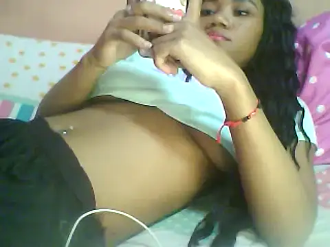 Fariana01 online show from January 21, 2025, 11:24 pm