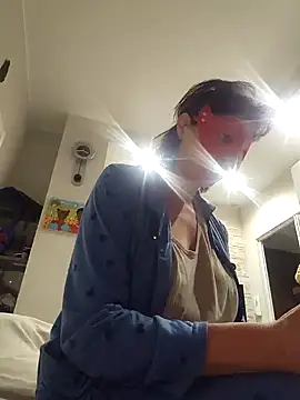 Vagabondainnamorata online show from October 2, 2025, 4:27 am