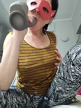 Snapshot of Vagabondainnamorata chatting on January 15, 2026, 6:00 pm Vagabondainnamorata online show from January 15, 2026, 6:00 pm