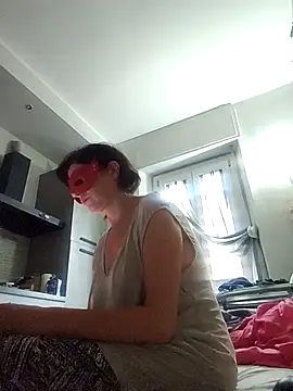 Vagabondainnamorata online show from October 8, 2025, 4:40 pm