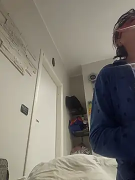 Vagabondainnamorata online show from October 16, 2025, 3:59 am