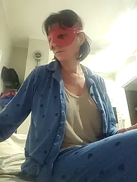 Vagabondainnamorata online show from October 17, 2025, 4:05 am