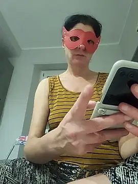 Snapshot of Vagabondainnamorata chatting on December 15, 2025, 7:20 pm Vagabondainnamorata online show from December 15, 2025, 7:20 pm