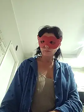 Snapshot of Vagabondainnamorata chatting on December 14, 2025, 3:35 am Vagabondainnamorata online show from December 14, 2025, 3:35 am