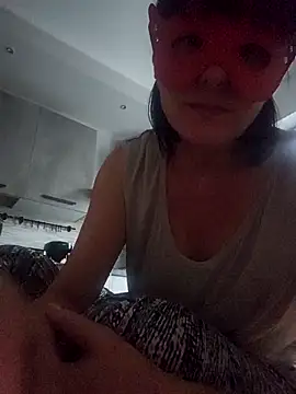 Vagabondainnamorata online show from October 16, 2025, 4:04 pm