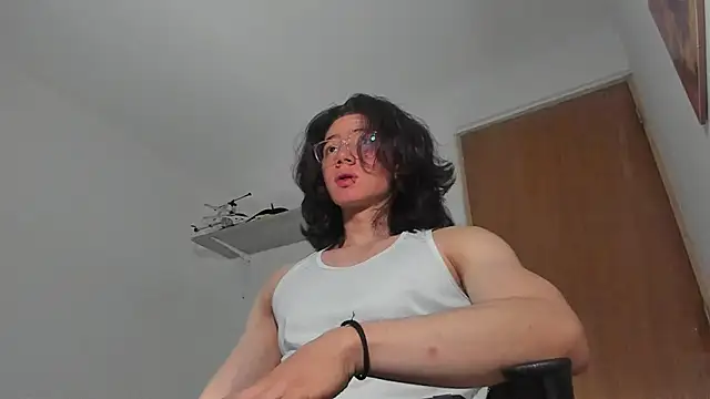 AngelBennet  online show from March 18, 2025, 3:34 am