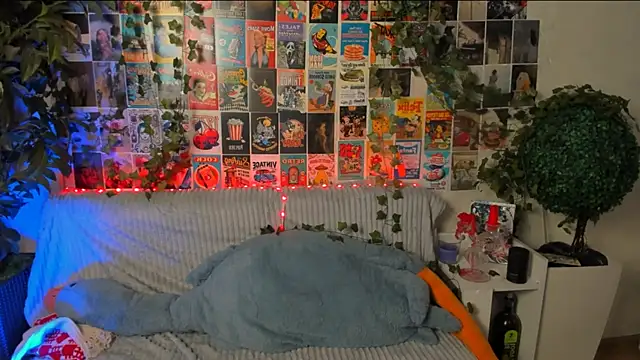 Kleo Godde online show from September 12, 2025, 9:47 pm