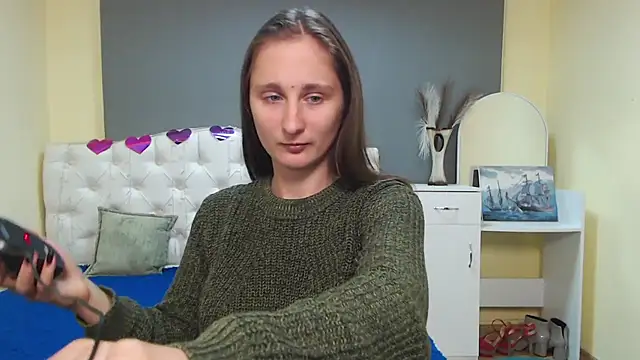 MichelLeee online show from October 13, 2025, 11:12 am