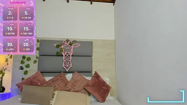 AshleyHill2 online show from October 29, 2025, 4:00 am