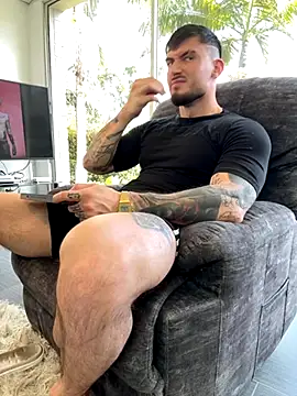 DimitriSullivan  online show from October 6, 2025, 8:31 pm