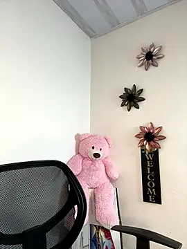 Lady Rey online show from October 29, 2025, 2:10 am