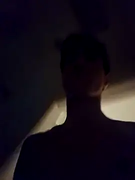 Snapshot of Linc0ln_dykes chatting on December 5, 2024, 1:53 am Linc0ln dykes online show from December 5, 2024, 1:53 am