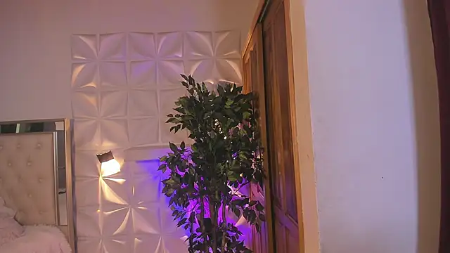 Snapshot of im_sebaslopez chatting on November 18, 2025, 11:37 pm im sebaslopez online show from November 18, 2025, 11:37 pm