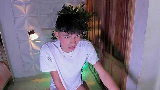 Snapshot of im_sebaslopez chatting on September 11, 2025, 11:32 am im sebaslopez online show from September 11, 2025, 11:32 am