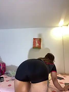 Snapshot of Valery_hilthon chatting on March 3, 2026, 11:56 pm Valery hilthon online show from March 3, 2026, 11:56 pm