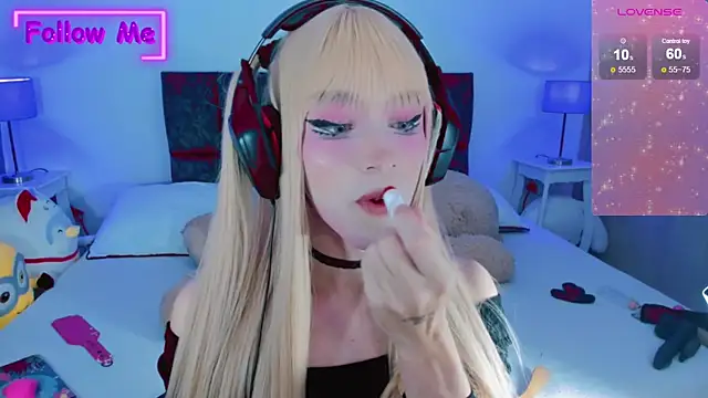 Kirmyy  online show from February 18, 2025, 9:53 pm