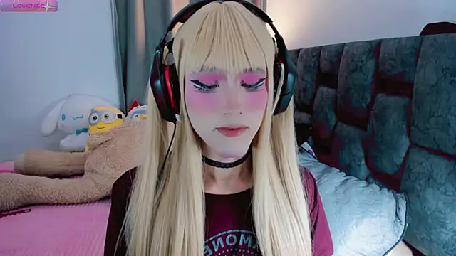 Kirmyy  online show from March 3, 2025, 10:52 pm