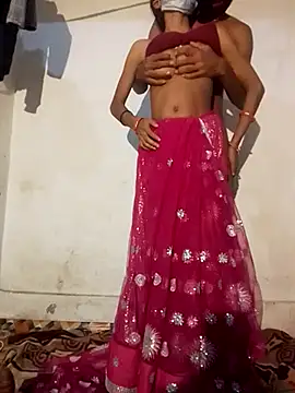 Suhani512 online show from January 6, 2025, 4:02 pm