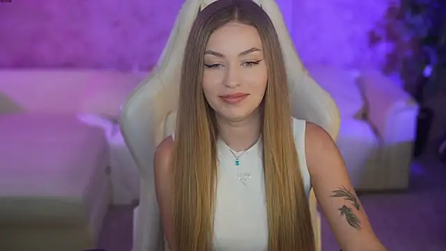 Maggie tenderness online show from September 27, 2025, 2:23 pm