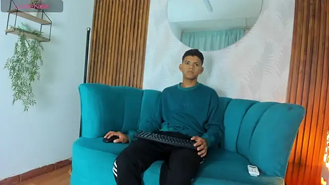 Snapshot of Jeffry_wolvess chatting on February 28, 2025, 12:09 pm Jeffry wolvess online show from February 28, 2025, 12:09 pm