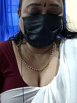 rekha naier online show from October 9, 2025, 7:42 am