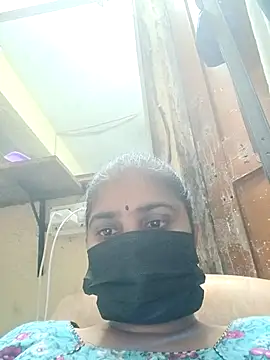 ammullu456 online show from April 18, 2026, 5:37 pm