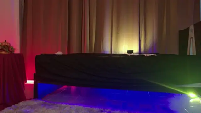 Little maeve online show from November 5, 2025, 10:24 pm