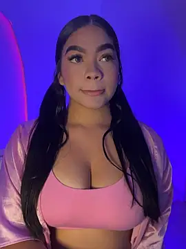 Snapshot of AllissonJames chatting on April 16, 2026, 1:45 pm AllissonJames online show from April 16, 2026, 1:45 pm