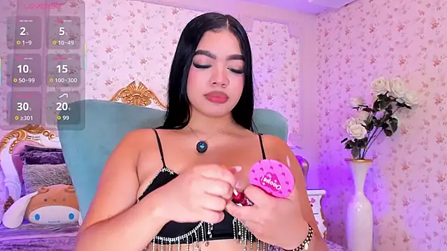 AllissonJames online show from October 12, 2025, 12:06 pm