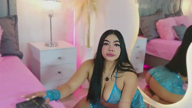 AllissonJames online show from November 30, 2025, 11:33 am