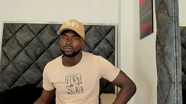 Dylan Taylor online show from November 4, 2025, 2:15 am