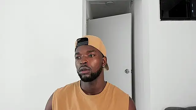 Dylan Taylor online show from October 29, 2025, 3:49 am