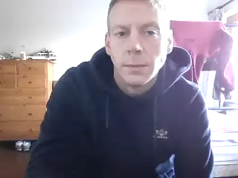 irishballs32 online show from December 7, 2024, 1:24 pm