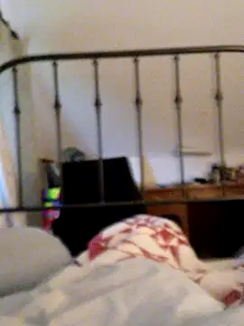 irishballs32 online show from December 6, 2024, 9:04 am