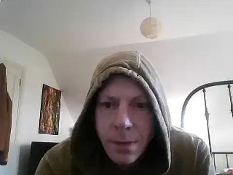 irishballs32 online show from December 7, 2024, 9:55 am