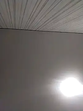 Lorrain Dorrie online show from December 2, 2025, 6:26 am