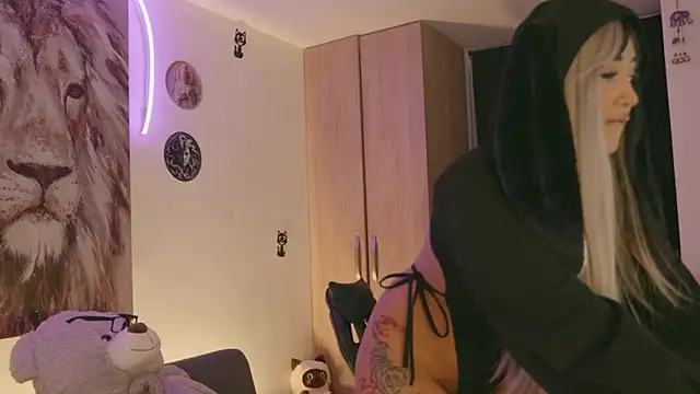 Maryann jones online show from April 5, 2026, 1:40 pm