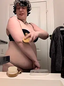 Twitchtheclownn online show from March 15, 2026, 12:28 am